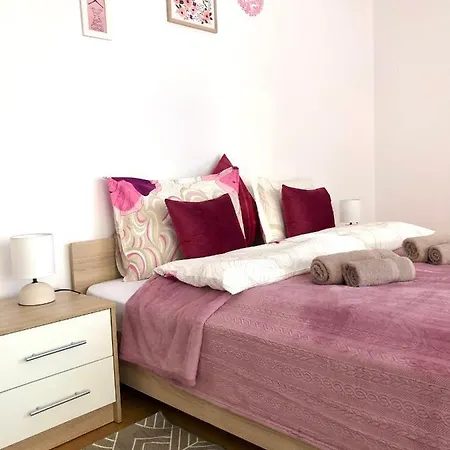 New! 2-Rooms Apartment In Sveti Vlas 100M From See דירה סבטי ולאס