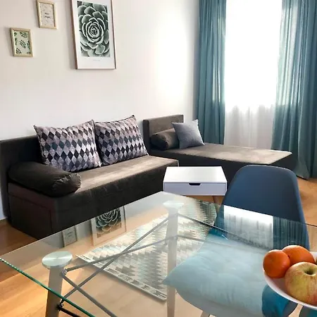 New! 2-Rooms Apartment In Sveti Vlas 100M From See Apartamento