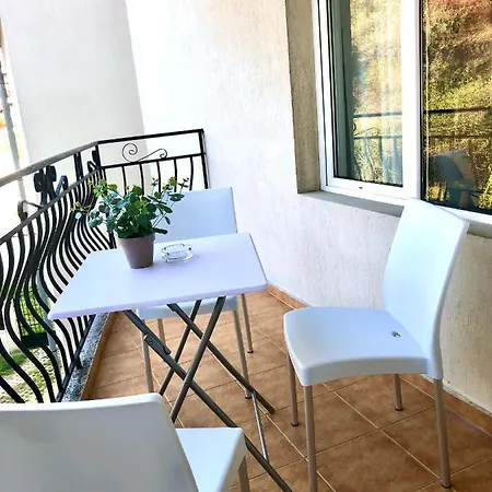 New! 2-Rooms Apartment In Sveti Vlas 100M From See Apartamento